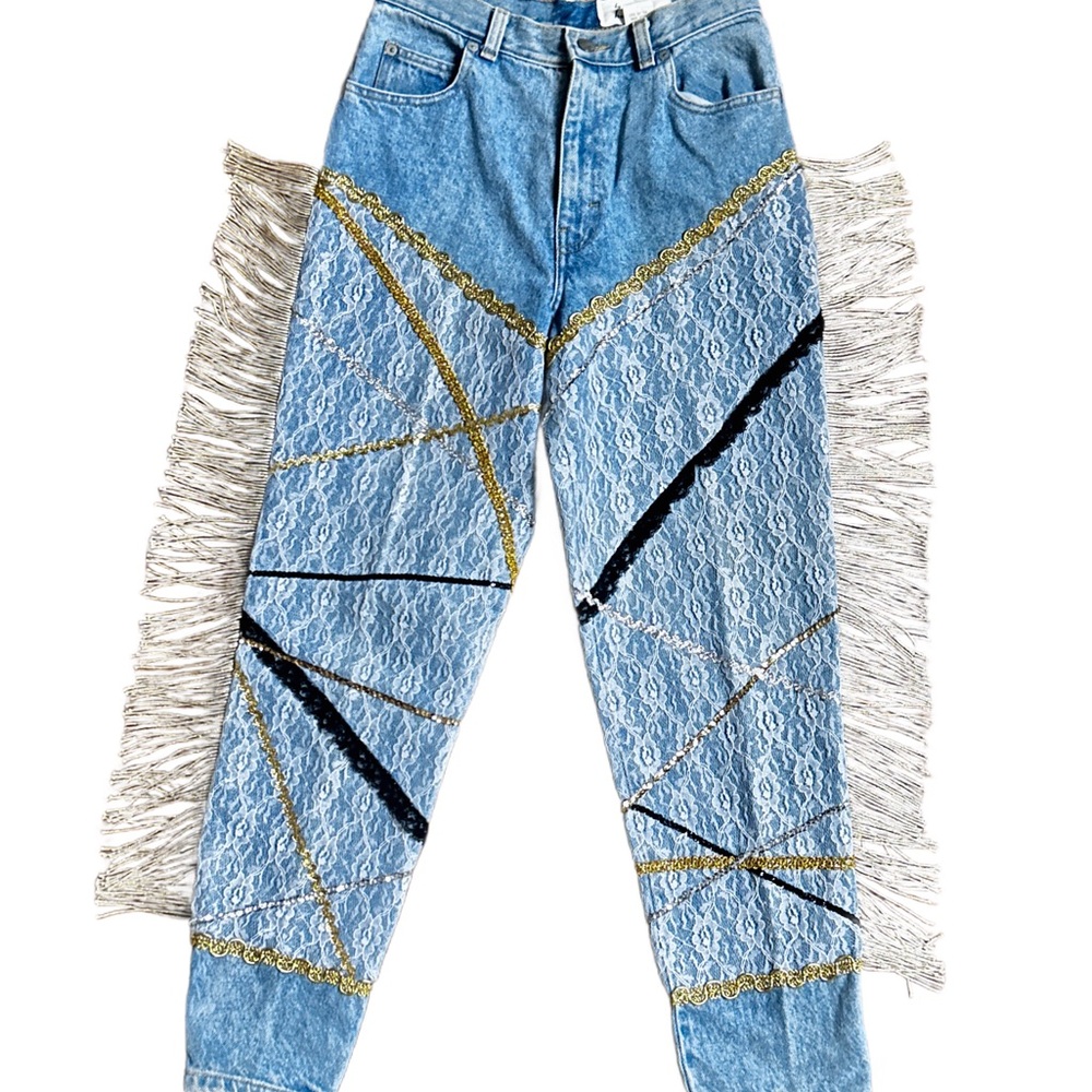 Holleyhouse ~ Women’s 28/28 ~ USA ~ Sequins/ Fringe/ Lace ~ Blue Denim Jeans